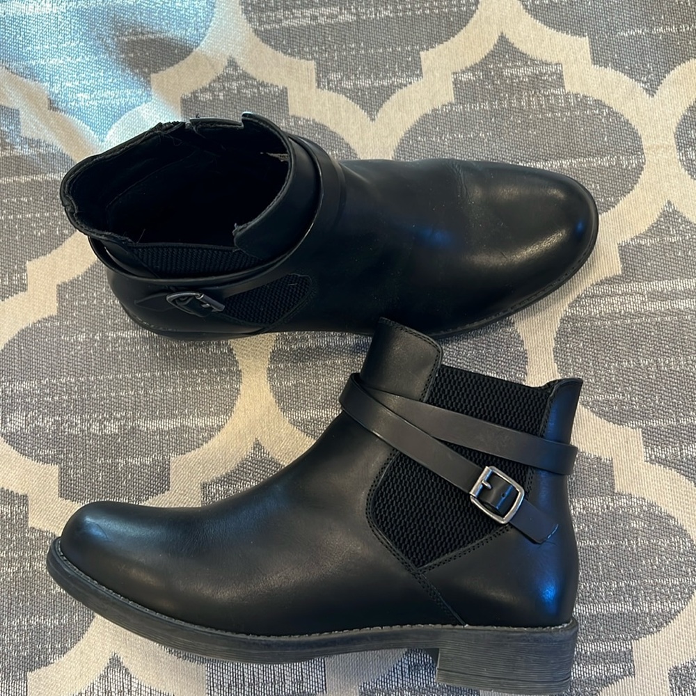Black Propet Leather ankle boots